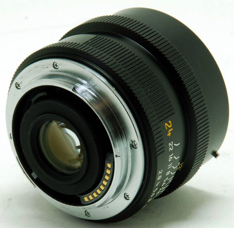 Leica Elmarit-R 24mm F2.8 ROM_03.jpg