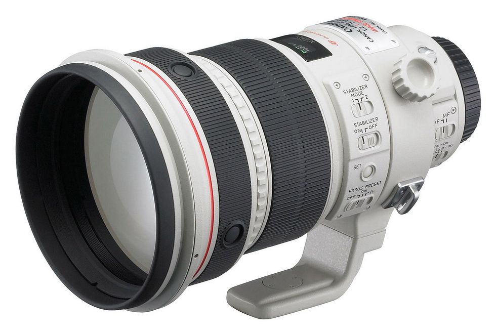 Canon 200mm F2L IS USM_01.jpg